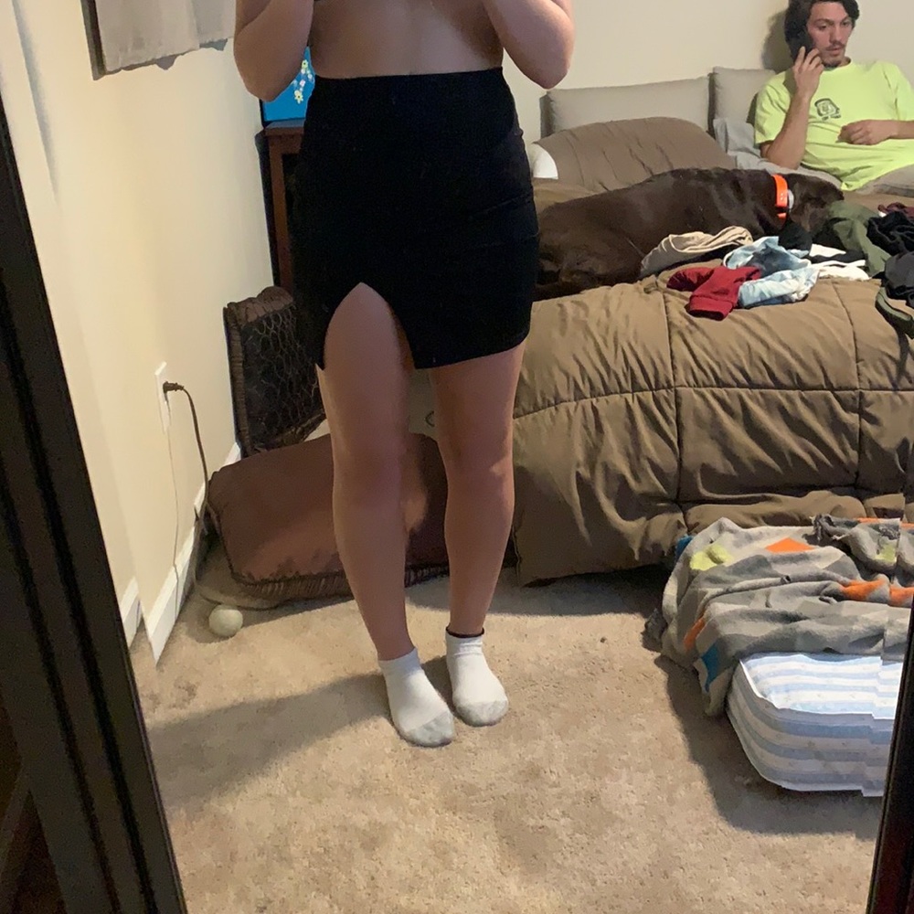 black skirt